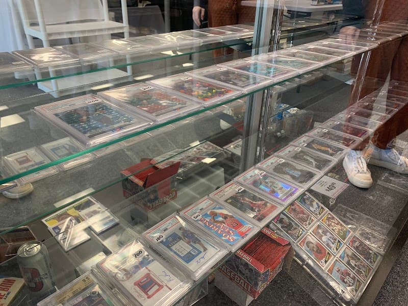 Card World of Bryant