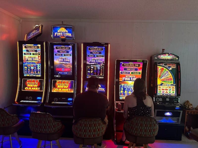D Seven Game Room