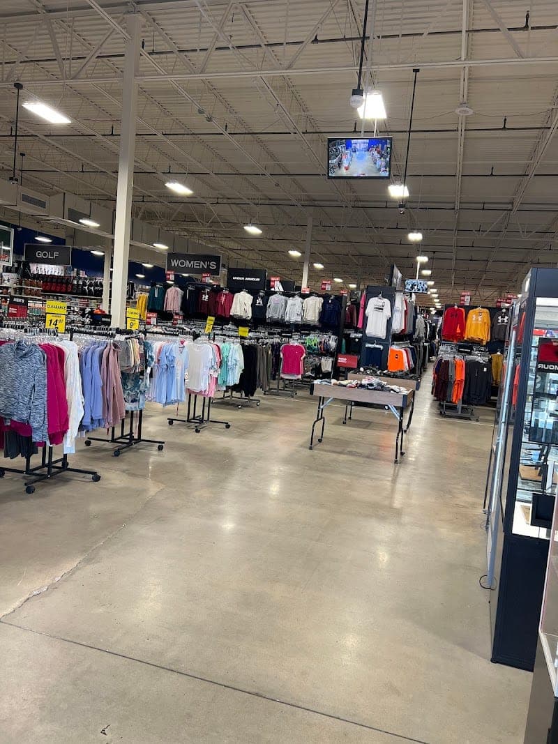 Dunham's Sports